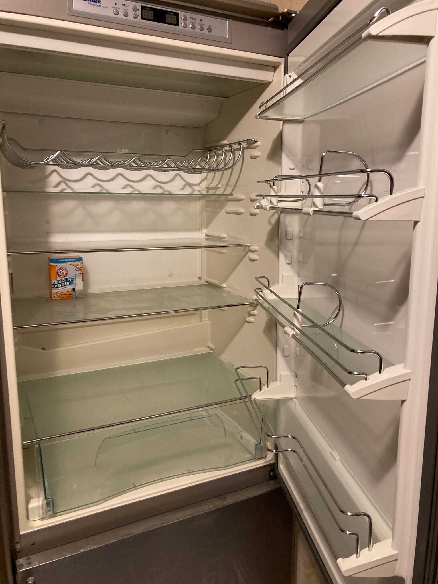 German builtin fridge - 117 Green St