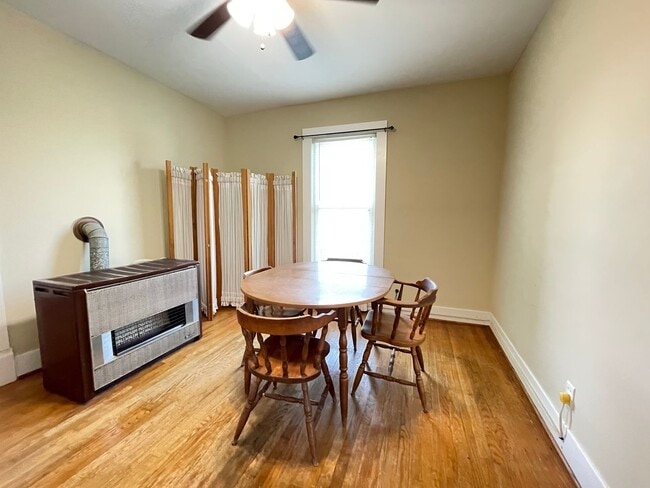 Building Photo - Lawrenceville Home with Lots of Charm and Space