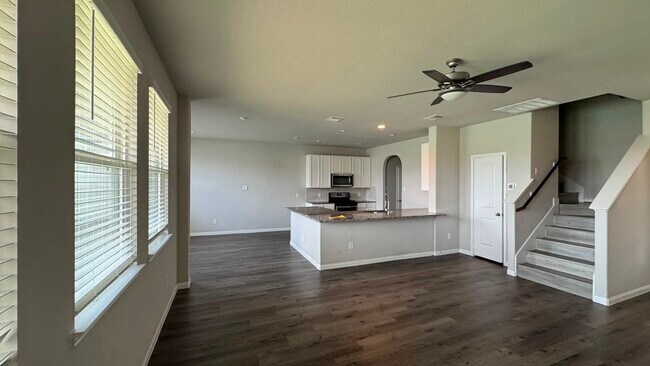 Building Photo - 24634 Bastiani Canvas Ln