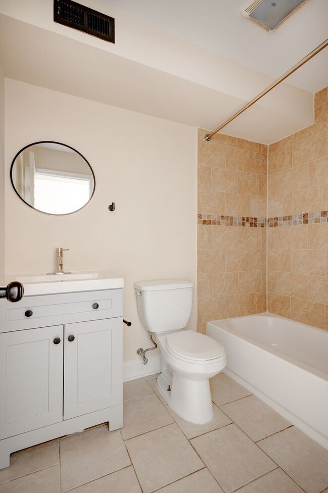Building Photo - Make this your home today! Come rent with ...