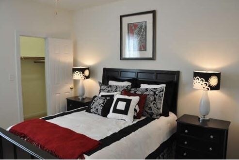 Bedroom - 501 Windsor Creek Pky
