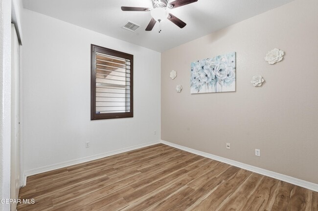 Building Photo - 13255 Emerald Isle St