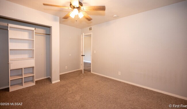 Building Photo - 8984 N Eaglestone Loop