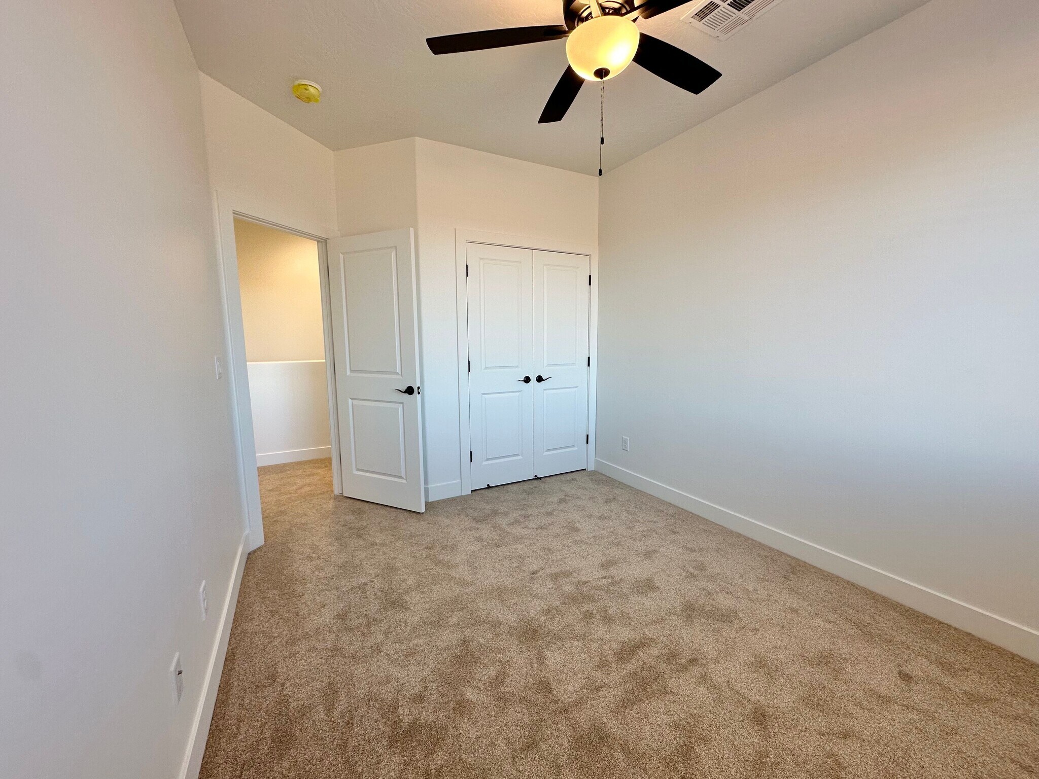 Building Photo - 127 N 2480 W