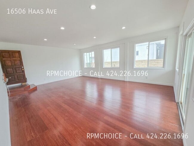 Building Photo - 16506 Haas Ave