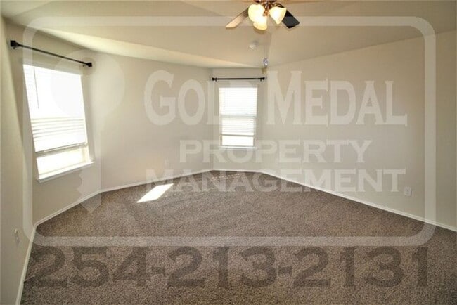 Building Photo - 306 Danielle Dr