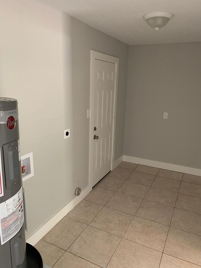 Building Photo - Gorgeous all renovated Home in Lumberton, TX!