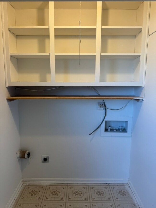 Building Photo - 5030 53rd St