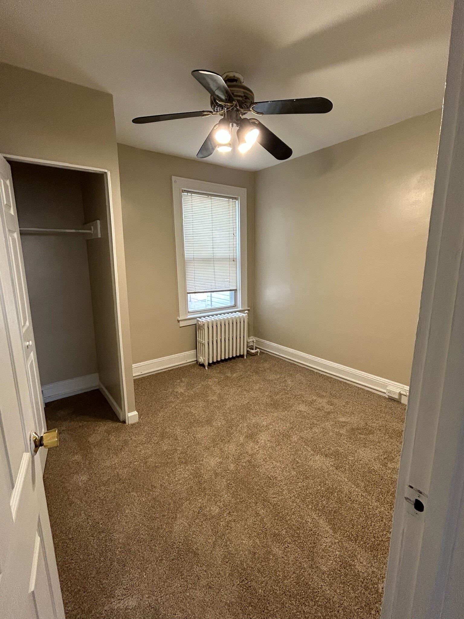Middle bedroom - 4146 Eierman Ave