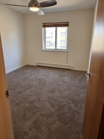 Building Photo - 1231 N Downing St