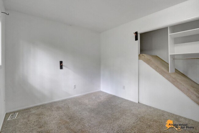 Building Photo - 12636 Silver Fox Ln