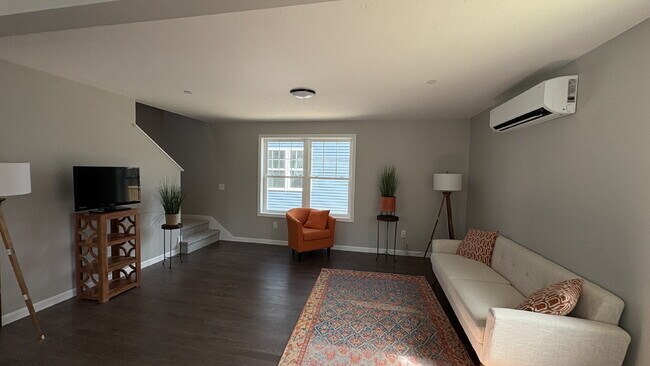 Building Photo - New Construction Townhomes | 3 Bed / 2.5 Bath | Available Now | $3,000/mo