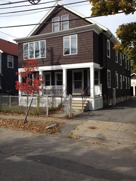 Building Photo - 76 Winter St