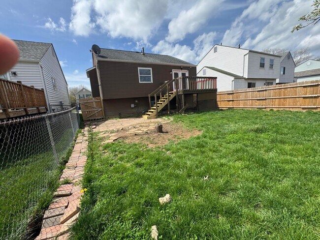 Building Photo - 3124 Creighton Pl