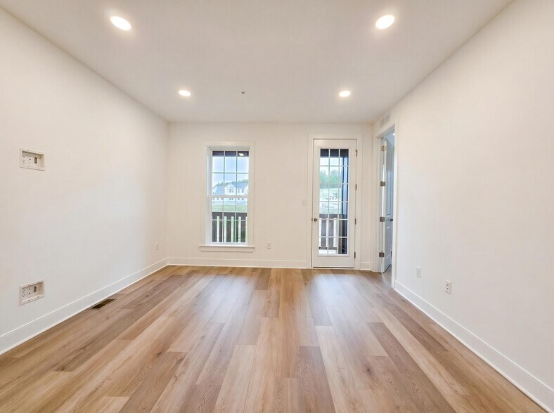 Building Photo - 317 Palisade Way