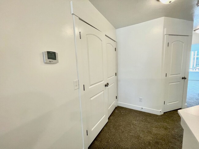 Building Photo - 3990 W 1530 N