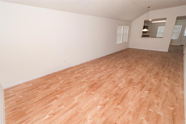 Building Photo - 2434 Sailors Way