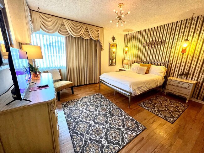 Building Photo - 7900 Beacon Ave S