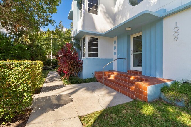 Building Photo - 1009 Meridian Ave