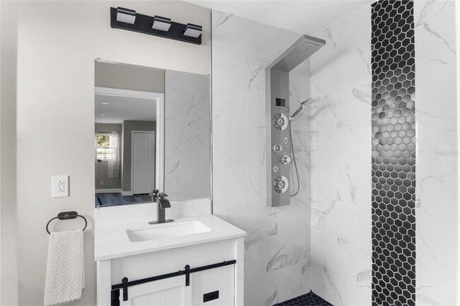 Building Photo - 5318 9th Ave N