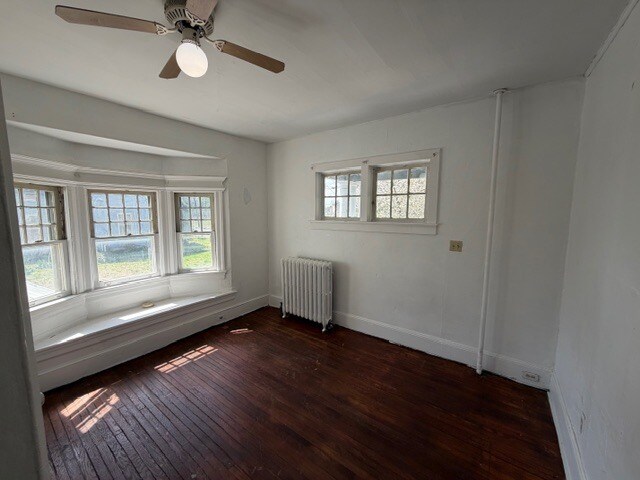 Building Photo - 718 Woodlane Rd