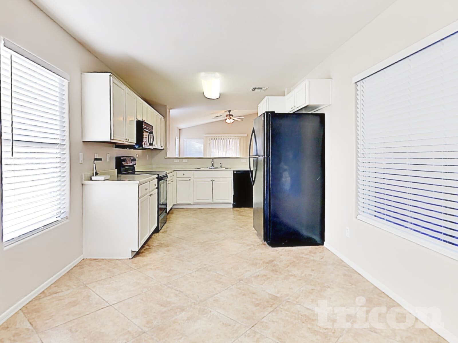 Building Photo - 16189 W Mauna Loa Ln