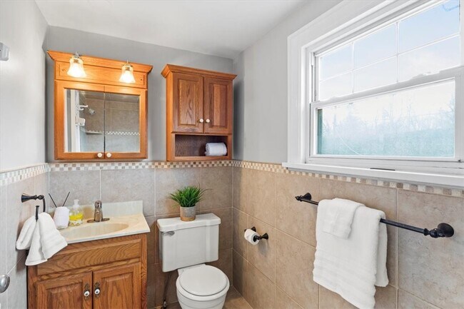 Building Photo - 43 Buffard Dr