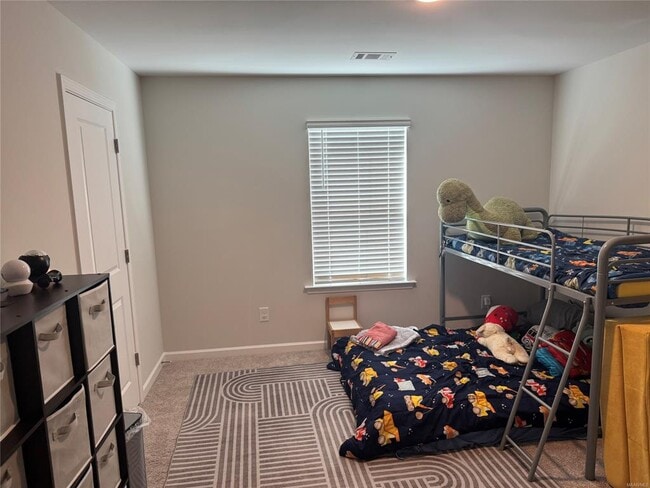 Building Photo - 424 Kohn Dr