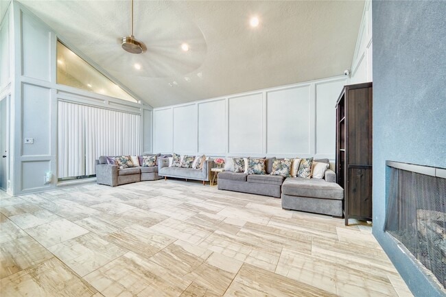 Building Photo - 7606 Portal Dr