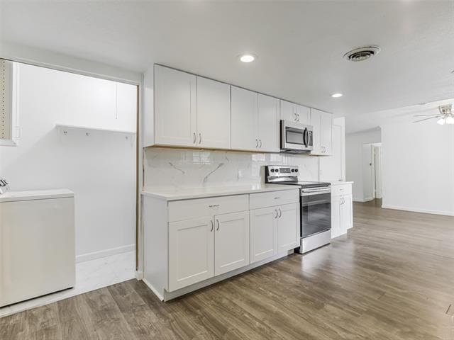 Building Photo - 2976 Cameo Ln