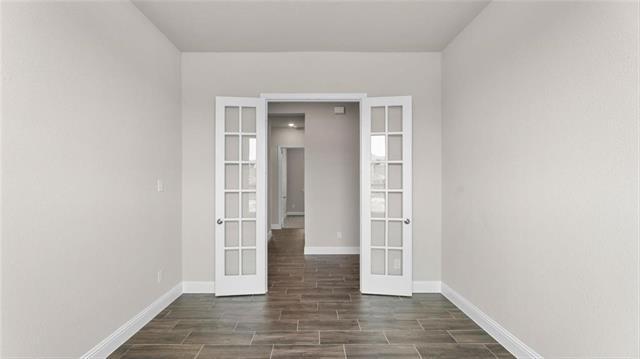 Building Photo - 3804 Malibu Dr