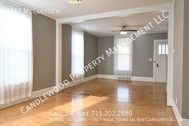 Building Photo - Pet Friendly 2-Bedroom Home w/ Garage & La...