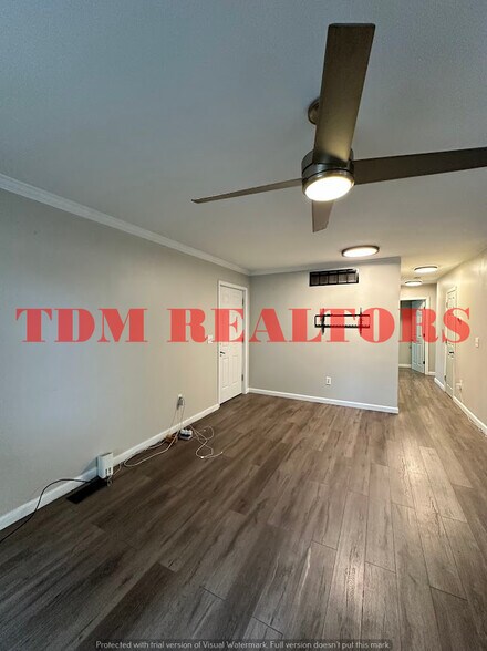 Building Photo - 2121 Christner St