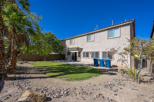 Building Photo - SW!! Southern Highlands!!! 4 Bedrooms!!!  ...