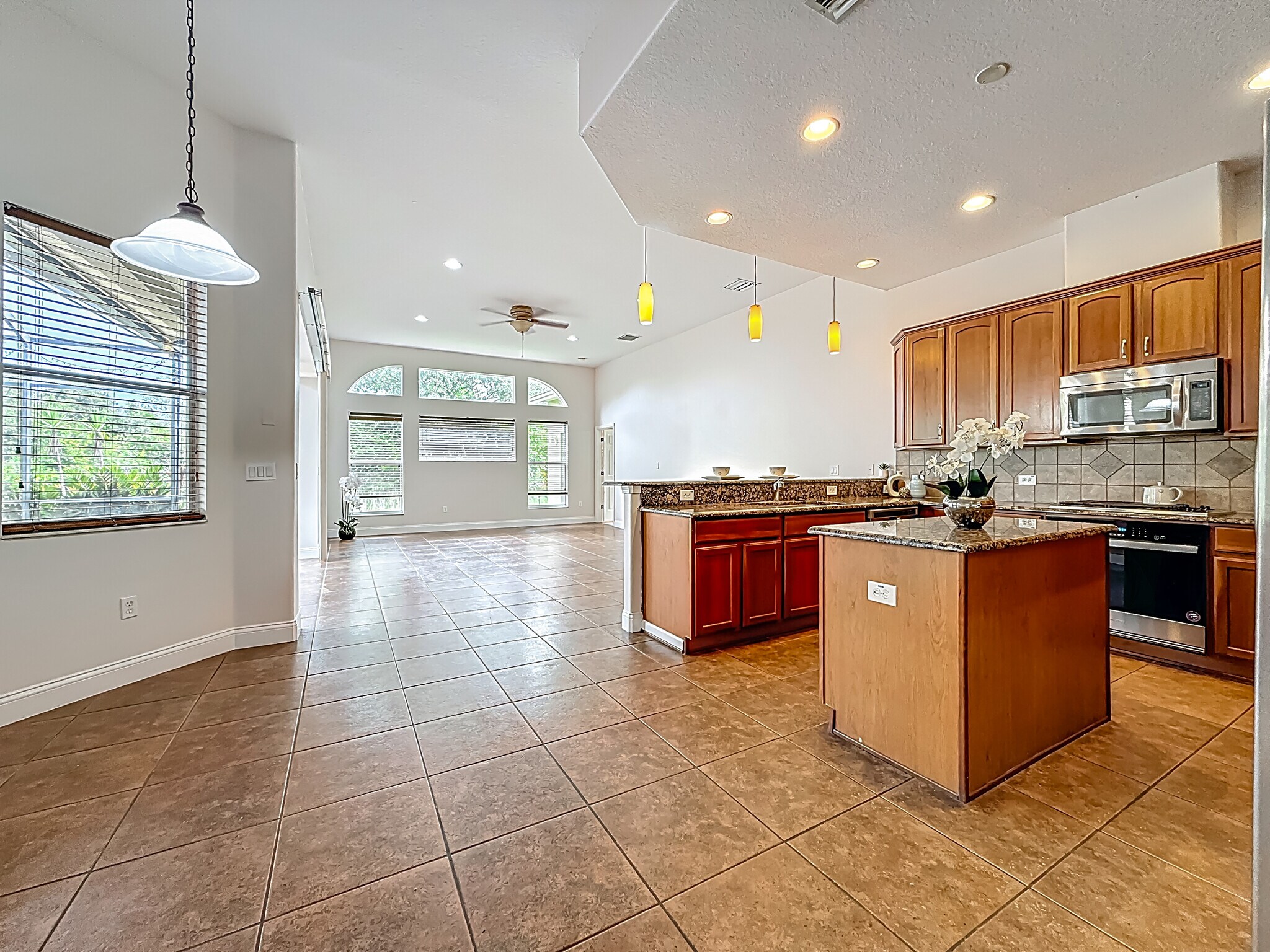 Building Photo - 20626 Longleaf Pine Ave