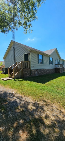 Building Photo - 1522 Richmond Rd