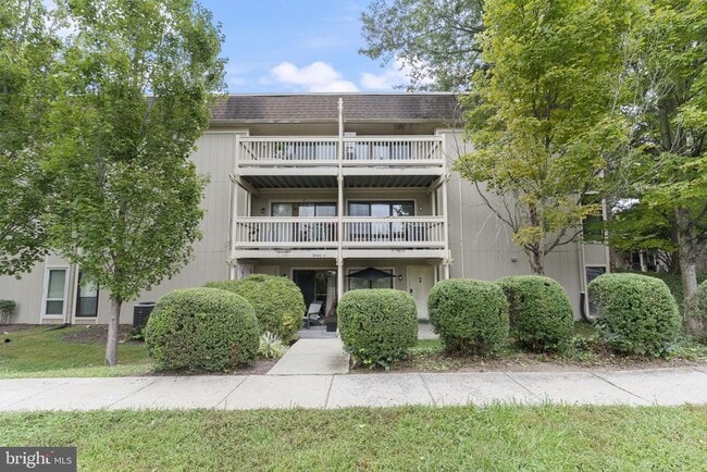 Building Photo - 5766 Rexford Ct