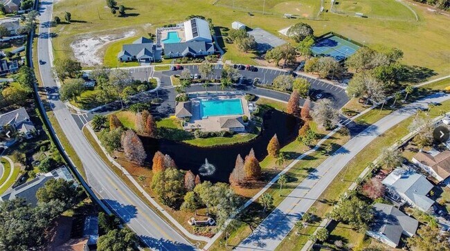 Building Photo - 11209 Village Brook Dr