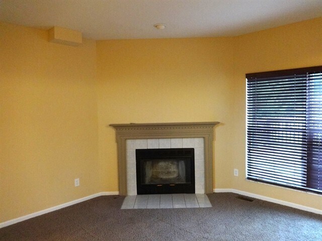 Building Photo - 3418 W Bay Cir