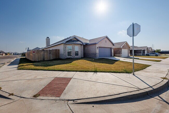 Building Photo - 10301 Avenue W