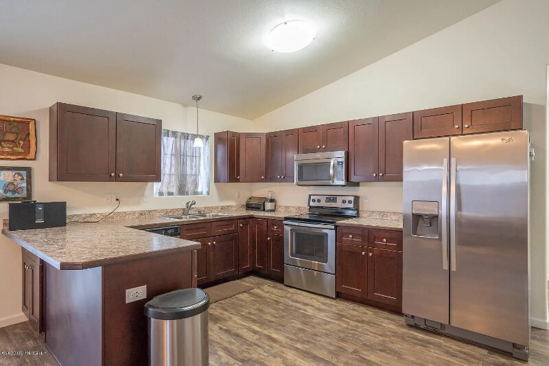 Building Photo - 4738 Adirondack Cir