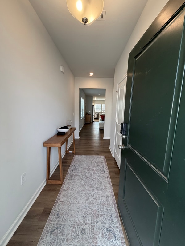 Building Photo - 811 Falls Grove Trl