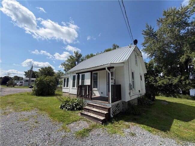 Building Photo - 37210 State Rte 3