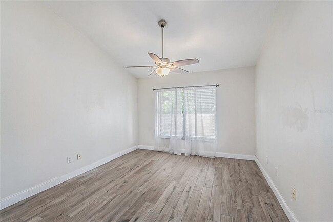 Building Photo - 11642 Hidden Hollow Cir