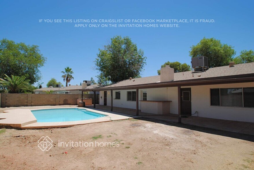 Building Photo - 5216 W Laurie Ln