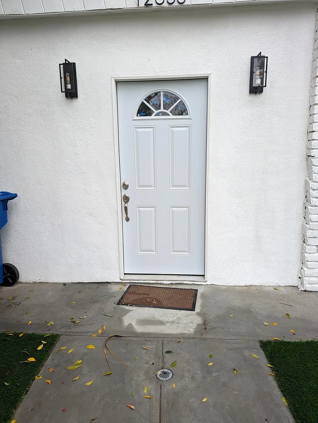 Building Photo - 12640 Bessemer St