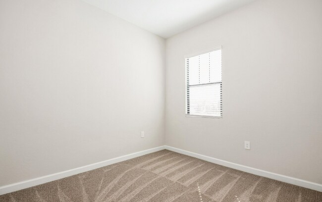 Building Photo - 4826 E Helena Dr