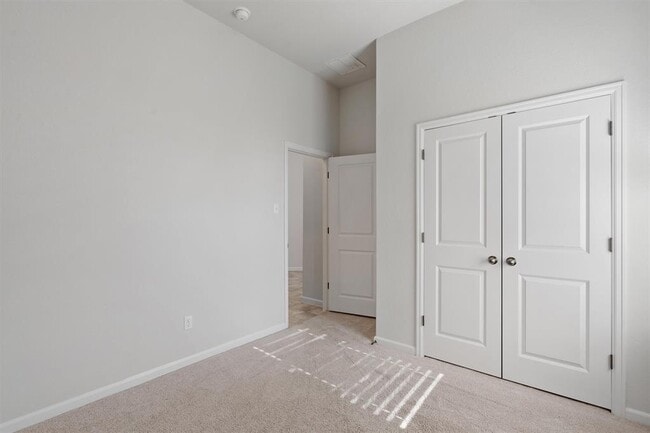 Building Photo - 221 Bridgestone Way