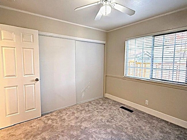 Building Photo - NEWLY RENOVATED- 4BD/2BA, Single-Family Home in Twin Creeks Area of San Ramon- Available NOW!