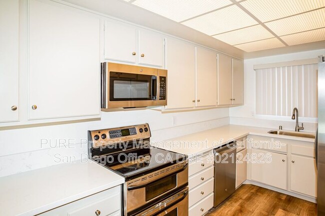 Building Photo - 1985 Seawind Way